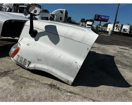 FREIGHTLINER Cascadia Hood