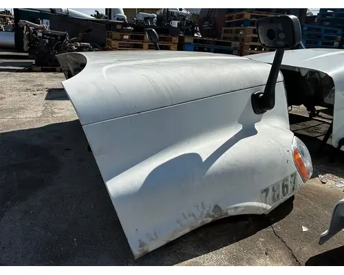 FREIGHTLINER Cascadia Hood