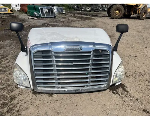 FREIGHTLINER Cascadia Hood