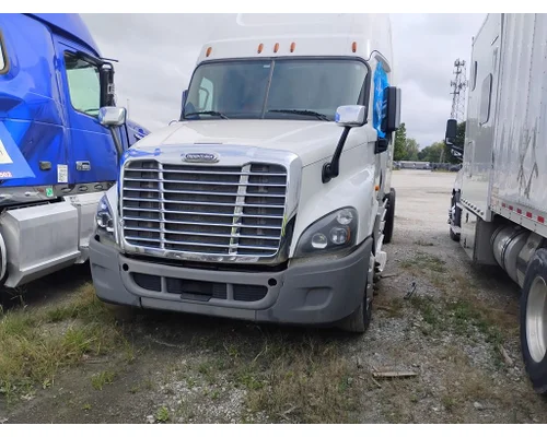 FREIGHTLINER Cascadia Hood