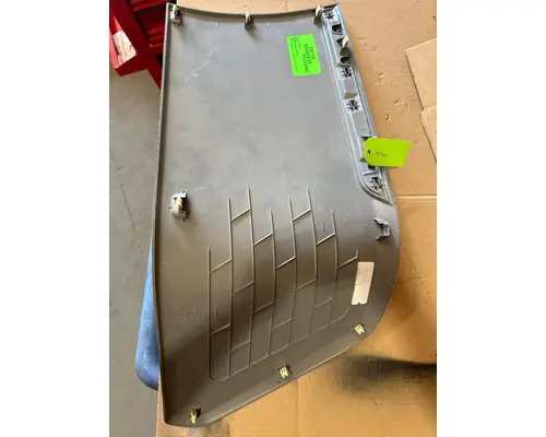 FREIGHTLINER Cascadia INTERIOR PANELS & TRIM 126