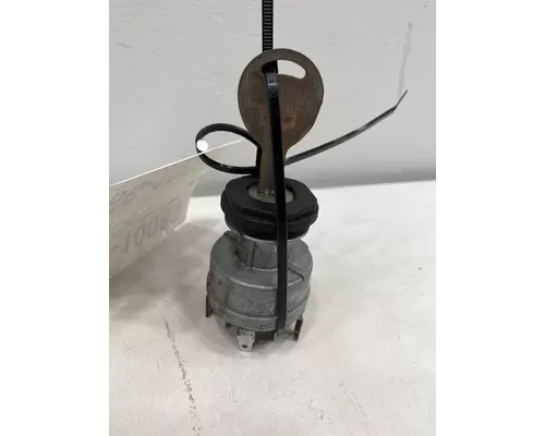 FREIGHTLINER Cascadia Ignition Switch