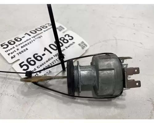 FREIGHTLINER Cascadia Ignition Switch