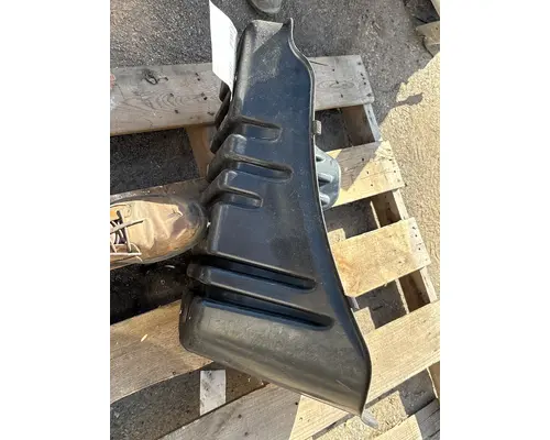 FREIGHTLINER Cascadia Inner Fender