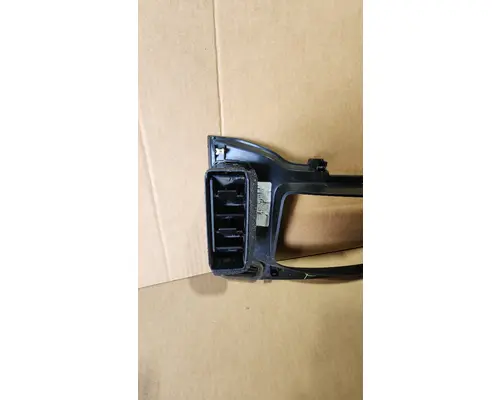 FREIGHTLINER Cascadia Instrument Cluster Bezel
