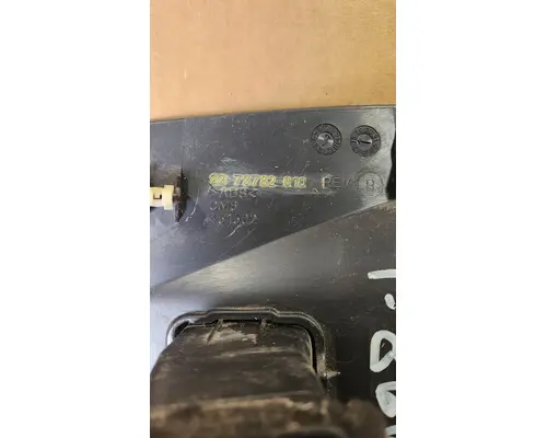 FREIGHTLINER Cascadia Instrument Cluster Bezel