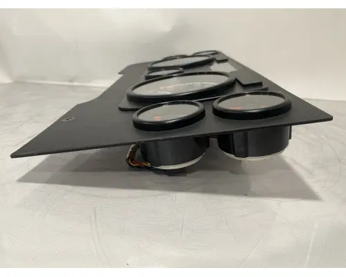 FREIGHTLINER Cascadia Instrument Cluster