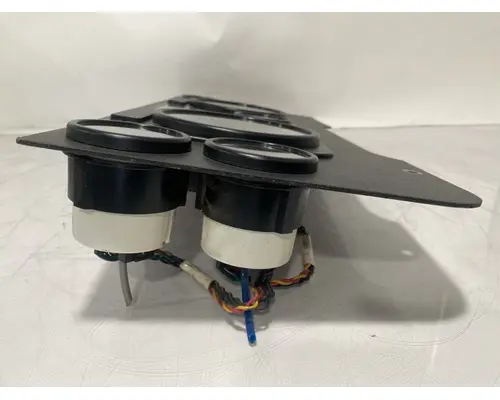 FREIGHTLINER Cascadia Instrument Cluster