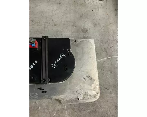 FREIGHTLINER Cascadia Instrument Cluster