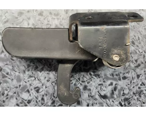 FREIGHTLINER Cascadia Latches and Locks
