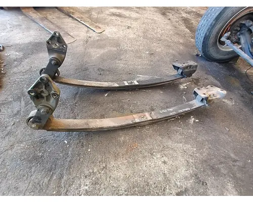 FREIGHTLINER Cascadia Leaf Spring, Front