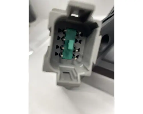 FREIGHTLINER Cascadia Mirror (Side View)