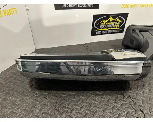 FREIGHTLINER Cascadia Mirror (Side View)