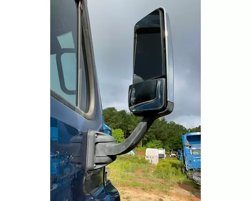 FREIGHTLINER Cascadia Mirror (Side View)