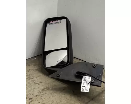 FREIGHTLINER Cascadia Mirror