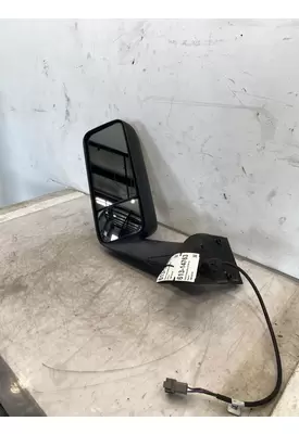 FREIGHTLINER Cascadia Mirror