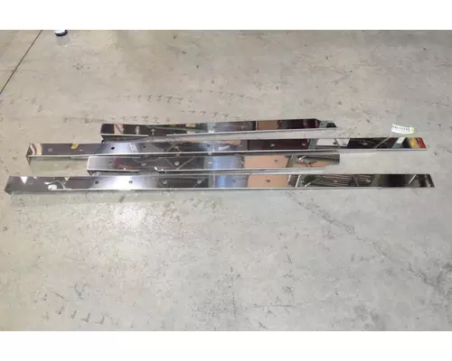 FREIGHTLINER Cascadia Miscellaneous Parts