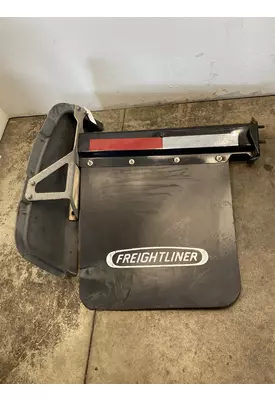 FREIGHTLINER Cascadia Mud Flap Hanger