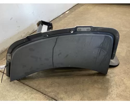 FREIGHTLINER Cascadia Mud Flap Hanger