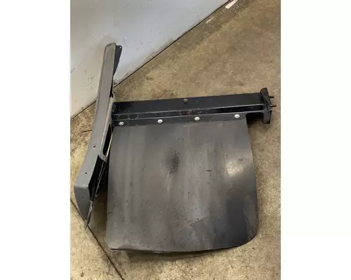 FREIGHTLINER Cascadia Mud Flap Hanger