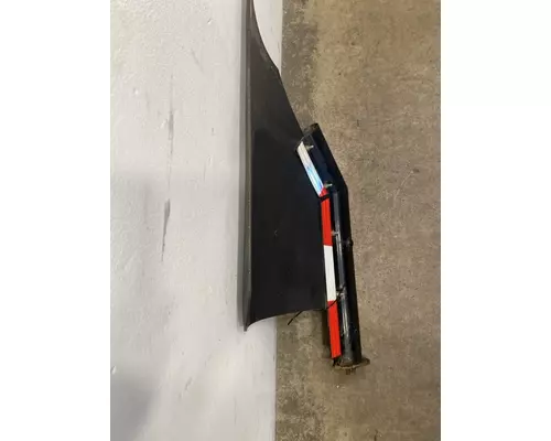 FREIGHTLINER Cascadia Mud Flap Hanger