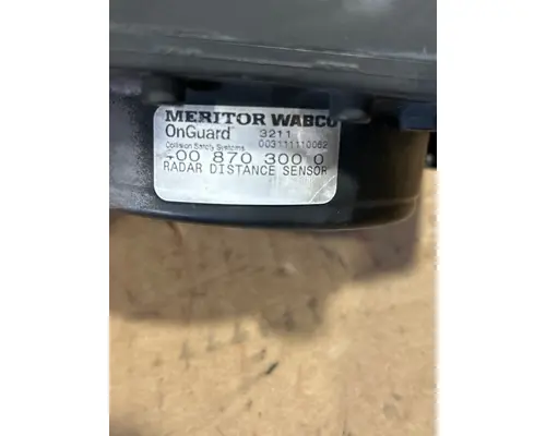 FREIGHTLINER Cascadia Radar Collision System 130