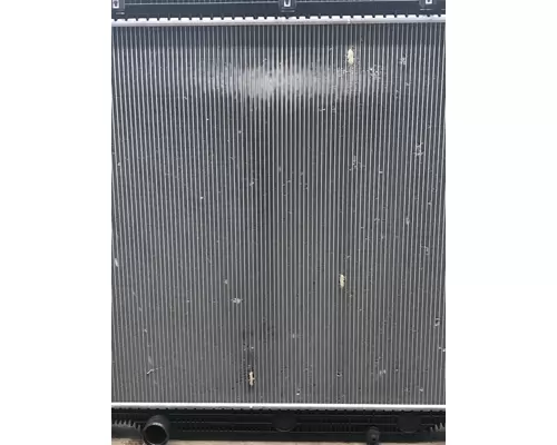 FREIGHTLINER Cascadia Radiator