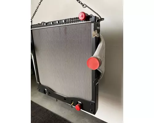 FREIGHTLINER Cascadia Radiator