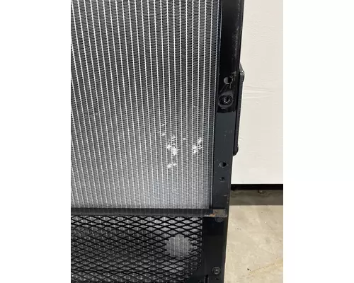 FREIGHTLINER Cascadia Radiator