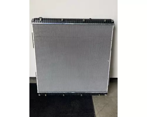 FREIGHTLINER Cascadia Radiator