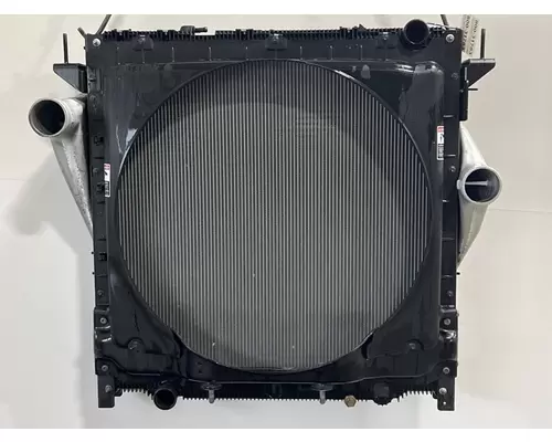 FREIGHTLINER Cascadia Radiator