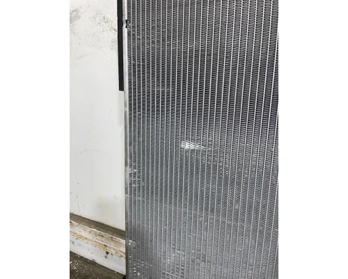 FREIGHTLINER Cascadia Radiator