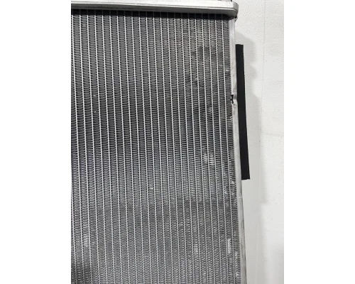 FREIGHTLINER Cascadia Radiator