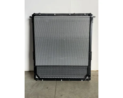 FREIGHTLINER Cascadia Radiator