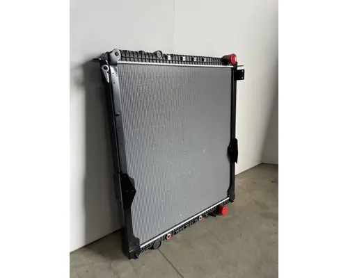 FREIGHTLINER Cascadia Radiator