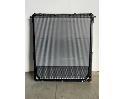 FREIGHTLINER Cascadia Radiator