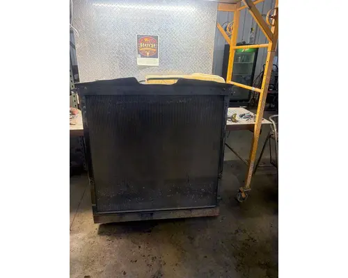 FREIGHTLINER Cascadia Radiator