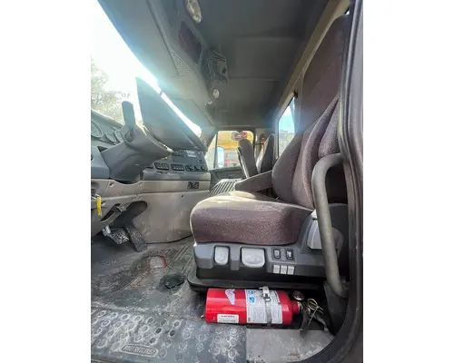 FREIGHTLINER Cascadia Radiator