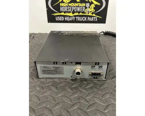 FREIGHTLINER Cascadia Radio