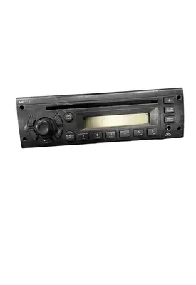 FREIGHTLINER Cascadia Radio