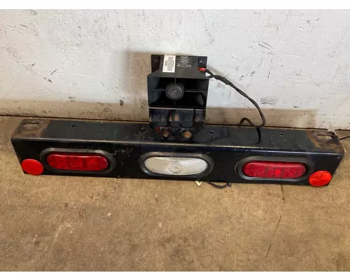 FREIGHTLINER Cascadia Rear Light Panel