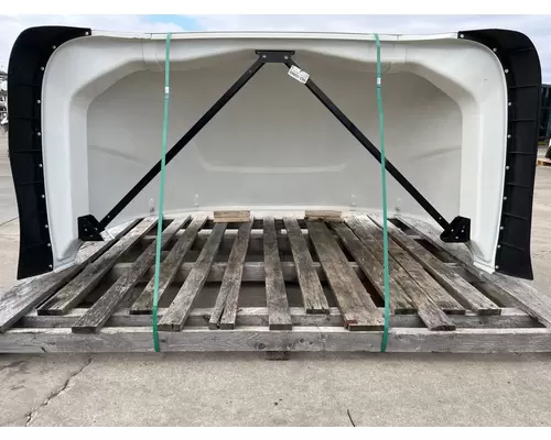 FREIGHTLINER Cascadia Roof Assembly