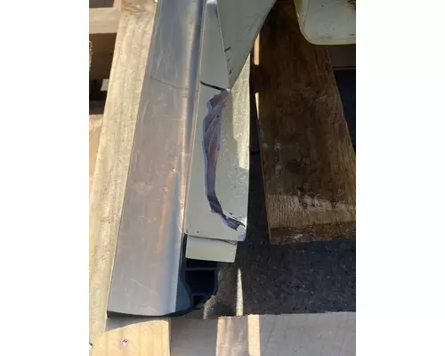 FREIGHTLINER Cascadia Roof Assembly