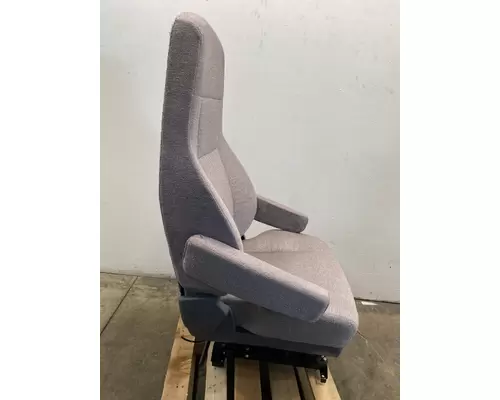 FREIGHTLINER Cascadia Seat, Front