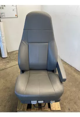 FREIGHTLINER Cascadia Seat, Front