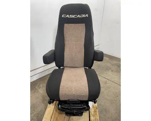 FREIGHTLINER Cascadia Seat, Front