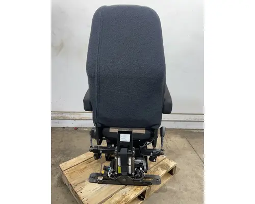 FREIGHTLINER Cascadia Seat, Front