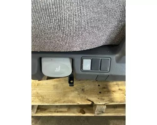 FREIGHTLINER Cascadia Seat