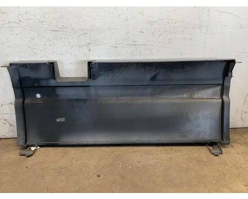 FREIGHTLINER Cascadia Side Fairing