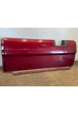 FREIGHTLINER Cascadia Side Fairing